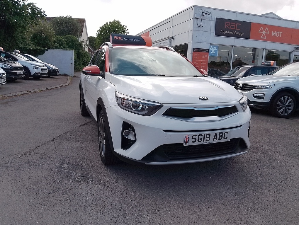 Kia Stonic T-gdi Mixx White #3