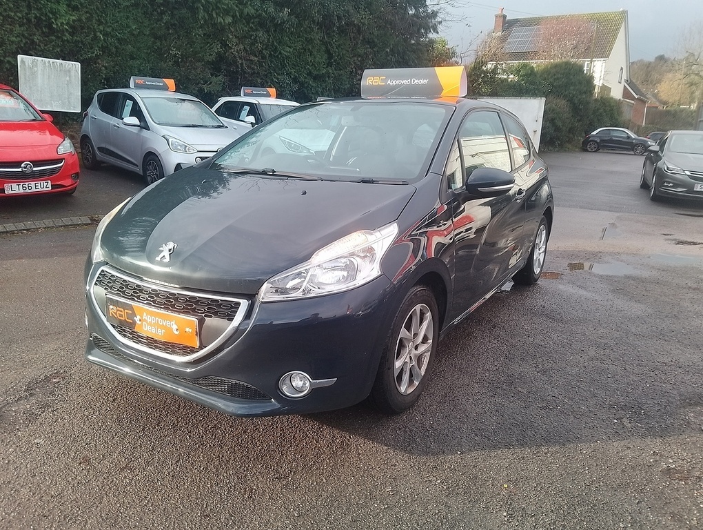 Peugeot 208 Vti Puretech Active Grey