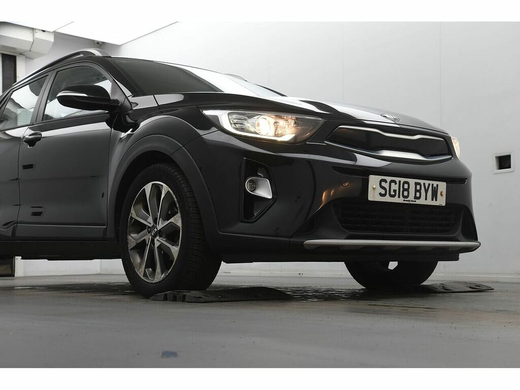 Kia Stonic T-gdi 2 Black #4