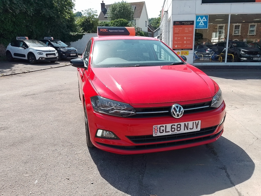 Volkswagen Polo Tsi Beats GL68NJV Red #5