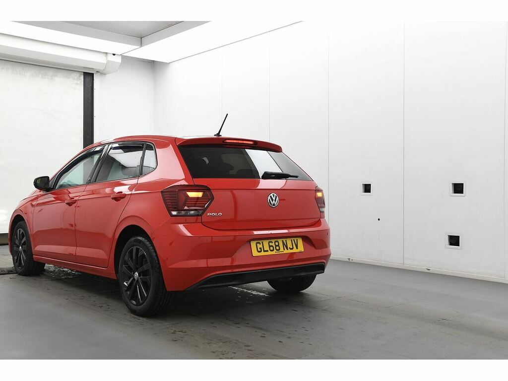 Volkswagen Polo Tsi Beats Red #4