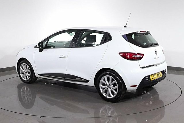 Renault Clio 1.2 16V Dynamique Nav Hatchback LV17AEW White #2