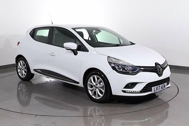 Renault Clio 1.2 16V Dynamique Nav Hatchback White