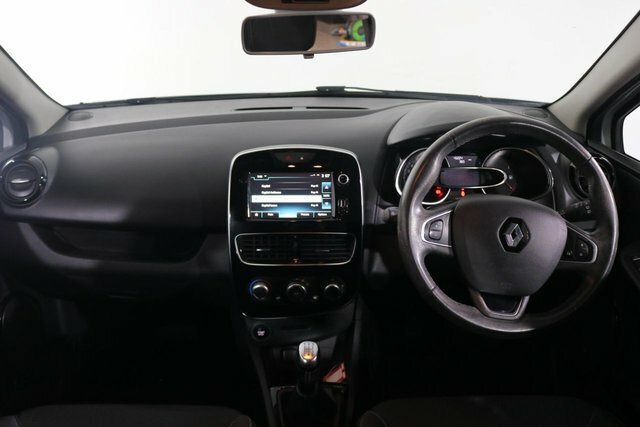 Renault Clio 1.2 16V Dynamique Nav Hatchback LV17AEW White #3