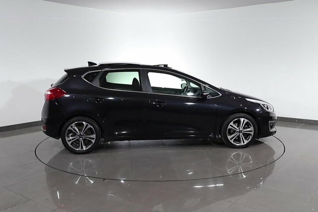 Kia Ceed 1.6 Crdi Isg 2 5Dr, Apple Car Play, Android Red #18