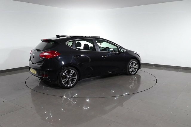 Kia Ceed 1.6 Crdi Isg 2 5Dr, Apple Car Play, Android Red #83