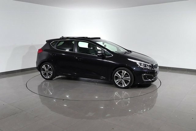 Kia Ceed 1.6 Crdi Isg 2 5Dr, Apple Car Play, Android Red #95