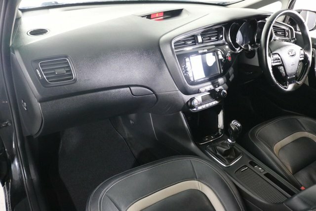 Kia Ceed 1.6 Crdi Isg 2 5Dr, Apple Car Play, Android Red #16