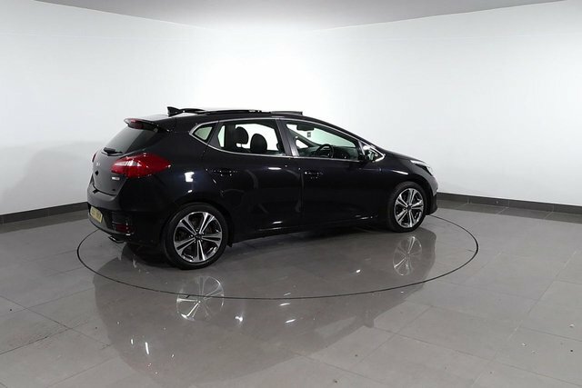 Kia Ceed 1.6 Crdi Isg 2 5Dr, Apple Car Play, Android Red #84