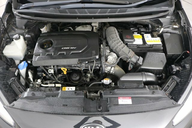 Kia Ceed 1.6 Crdi Isg 2 5Dr, Apple Car Play, Android Red #69