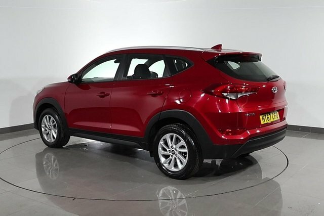 Hyundai Tucson 1.6 Gdi Blue Drive Se Nav Suv Eu Red #6