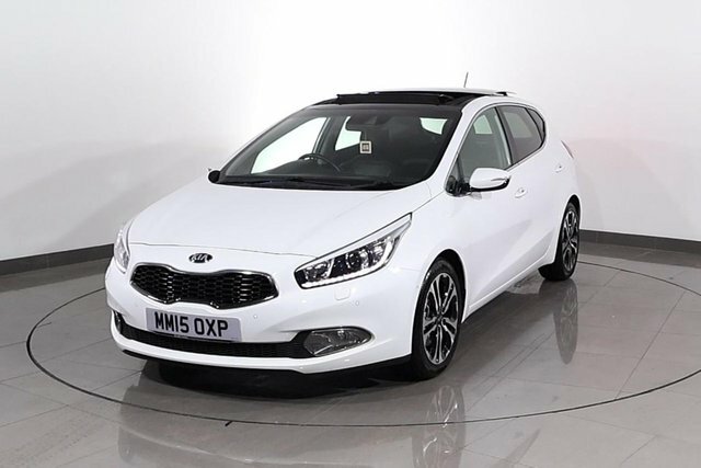Kia Ceed 1.6 Crdi Ecodynamics 4 Tech Hatchback M White #5
