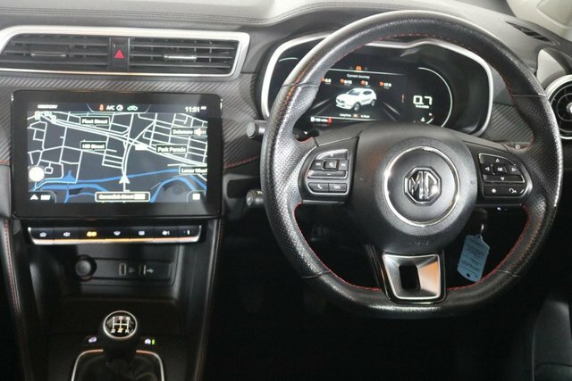 MG ZS 1.5 Vti-tech Exclusive Suv Euro Orange #4