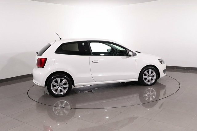 Volkswagen Polo Hatchback Black #68