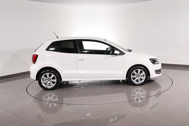 Volkswagen Polo Hatchback Black #71