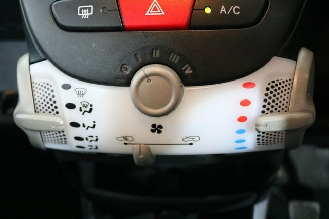 Toyota Aygo Move With Style 1.0 Vvt-i Multimode Red #47