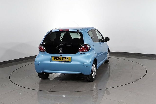Toyota Aygo Move With Style 1.0 Vvt-i Multimode Red #59