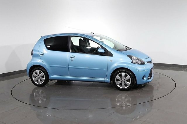 Toyota Aygo Move With Style 1.0 Vvt-i Multimode Red #77