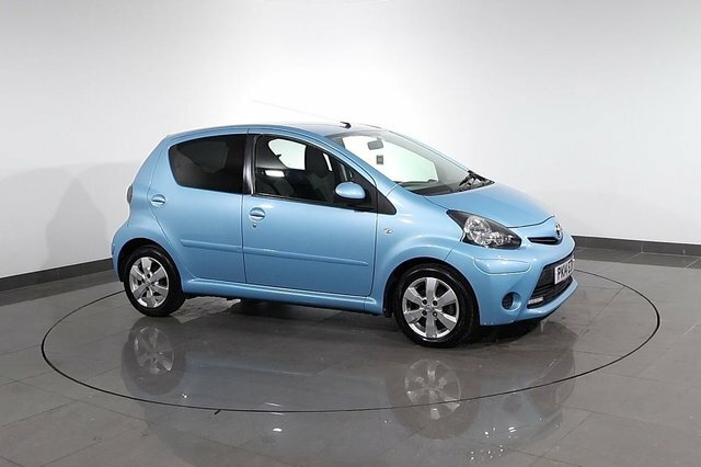 Toyota Aygo Move With Style 1.0 Vvt-i Multimode Red #79
