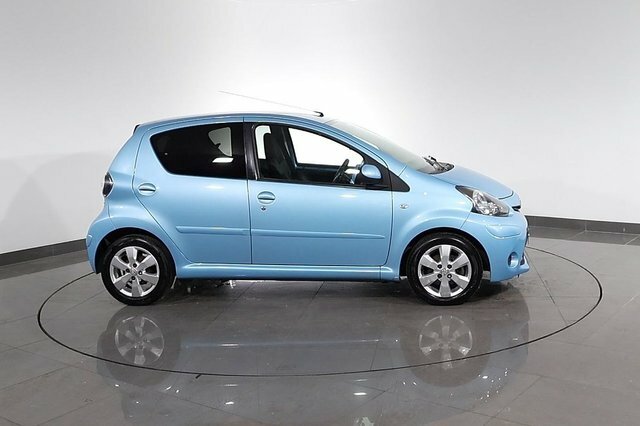 Toyota Aygo Move With Style 1.0 Vvt-i Multimode Red #75