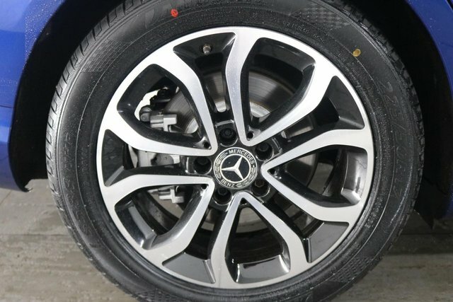 Mercedes-Benz C Class 2.0 C 300 Blue #28