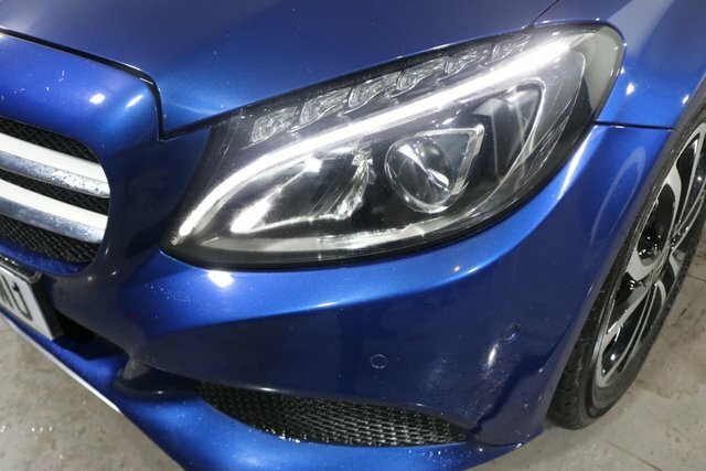 Mercedes-Benz C Class 2.0 C 300 Blue #52
