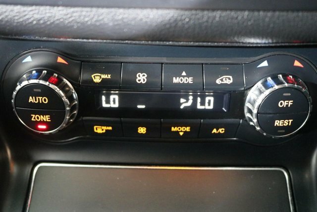 Mercedes-Benz CLA Class Cla 180 Amg Line Red #35