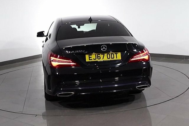 Mercedes-Benz CLA Class Cla 180 Amg Line Red #20