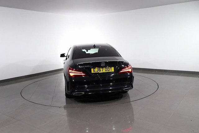 Mercedes-Benz CLA Class Cla 180 Amg Line Red #67