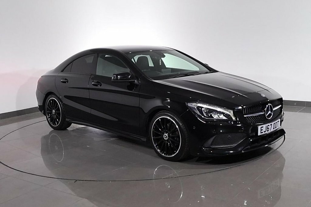 Mercedes-Benz CLA Class Cla 180 Amg Line Red #99