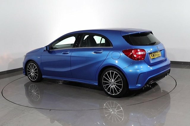 Mercedes-Benz A Class 1.3 A200 Amg Line Executive Hatchback Grey #6