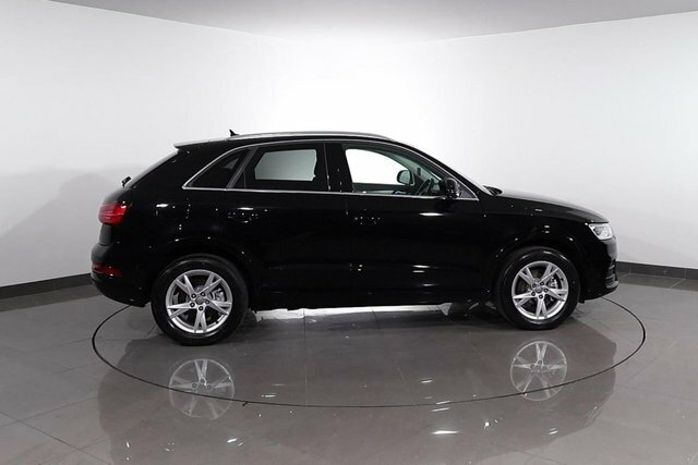 Audi Q3 Tfsi Sport White #8