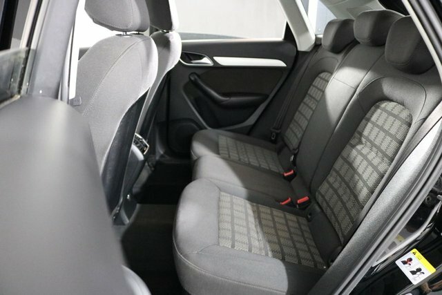 Audi Q3 Tfsi Sport White #23