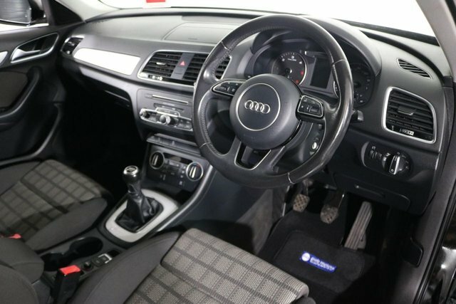 Audi Q3 Tfsi Sport White #17