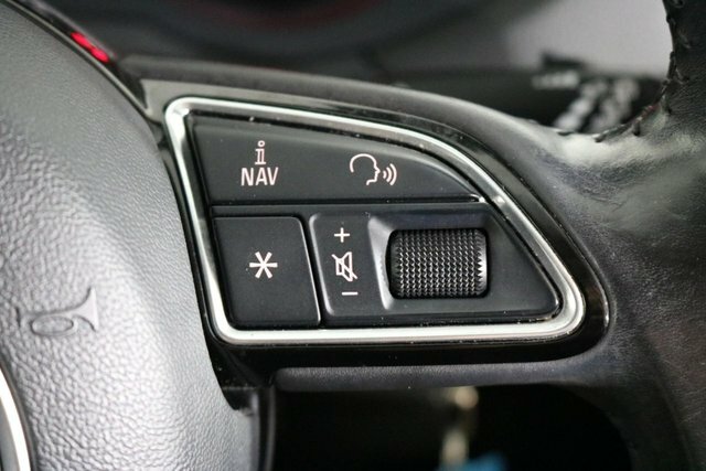 Audi Q3 Tfsi Sport White #44