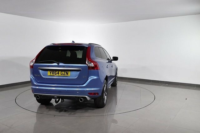 Volvo XC60 B5 R-design Red #70