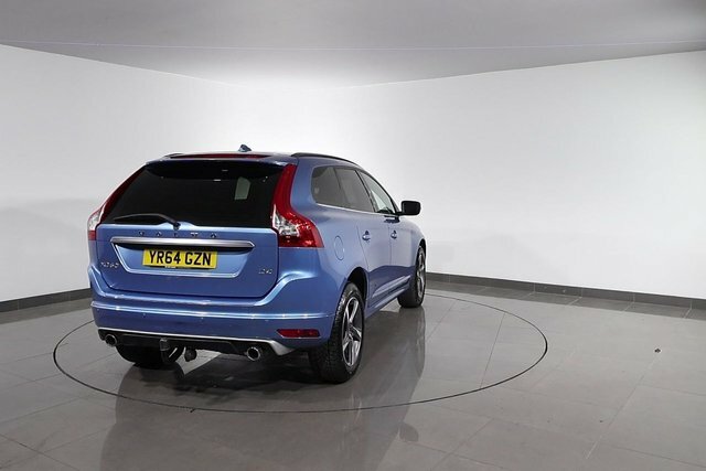 Volvo XC60 B5 R-design Red #71
