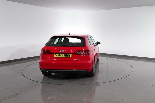 Audi A3 1.5 Tfsi 35 Black Edition Sportback S T White #70