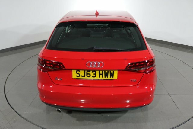 Audi A3 1.5 Tfsi 35 Black Edition Sportback S T White #59