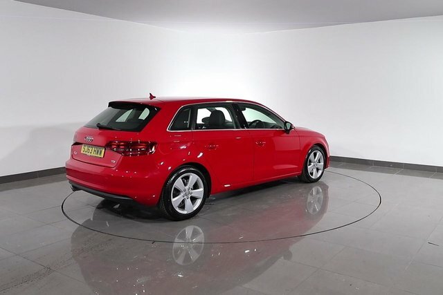 Audi A3 1.5 Tfsi 35 Black Edition Sportback S T White #77