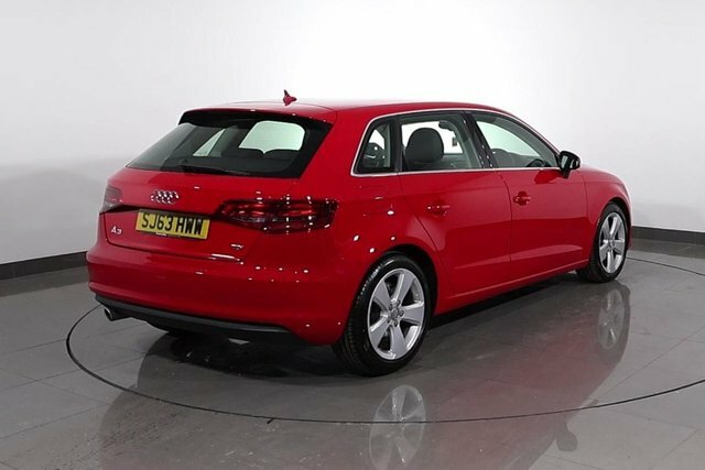 Audi A3 1.6 Tdi Sport Sportback S Tronic Euro 5 Red #2