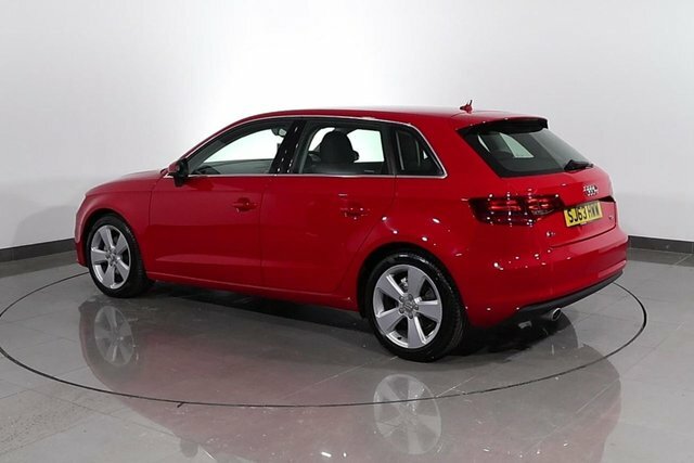Audi A3 1.6 Tdi Sport Sportback S Tronic Euro 5 Red #6