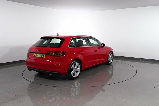Audi A3 1.5 Tfsi 35 Black Edition Sportback S T White #75