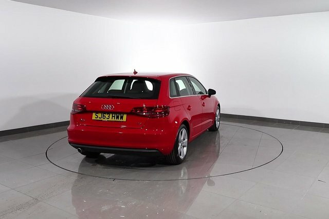 Audi A3 1.5 Tfsi 35 Black Edition Sportback S T White #72
