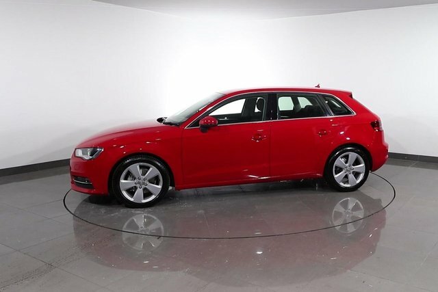 Audi A3 1.5 Tfsi 35 Black Edition Sportback S T White #9