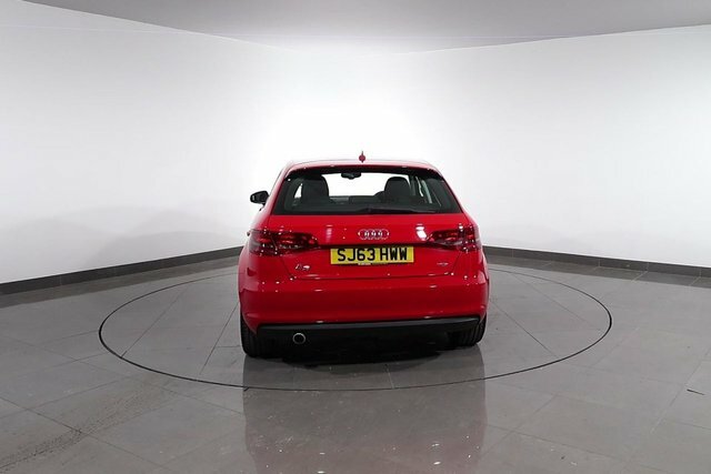 Audi A3 1.5 Tfsi 35 Black Edition Sportback S T White #67