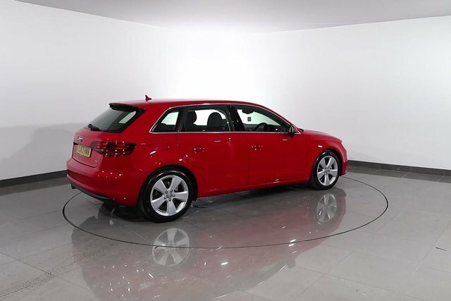 Audi A3 1.5 Tfsi 35 Black Edition Sportback S T White #79
