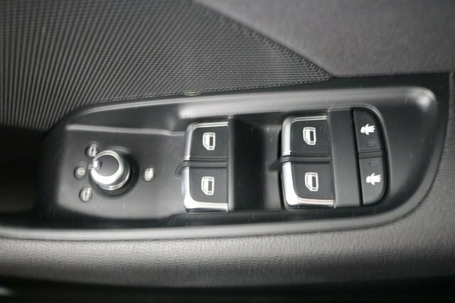 Audi A3 1.5 Tfsi 35 Black Edition Sportback S T White #45