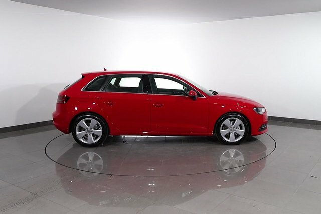 Audi A3 1.5 Tfsi 35 Black Edition Sportback S T White #86