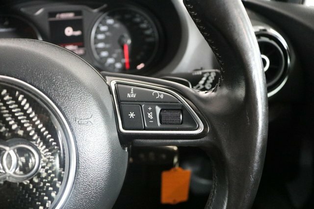 Audi A3 1.5 Tfsi 35 Black Edition Sportback S T White #42